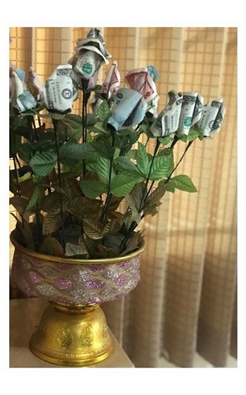 อ.วารุณี